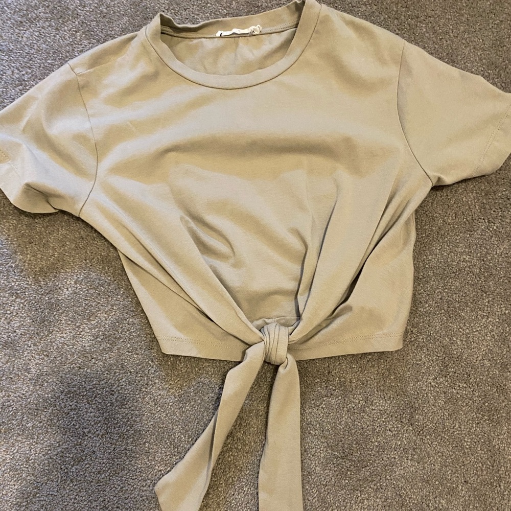Crop top